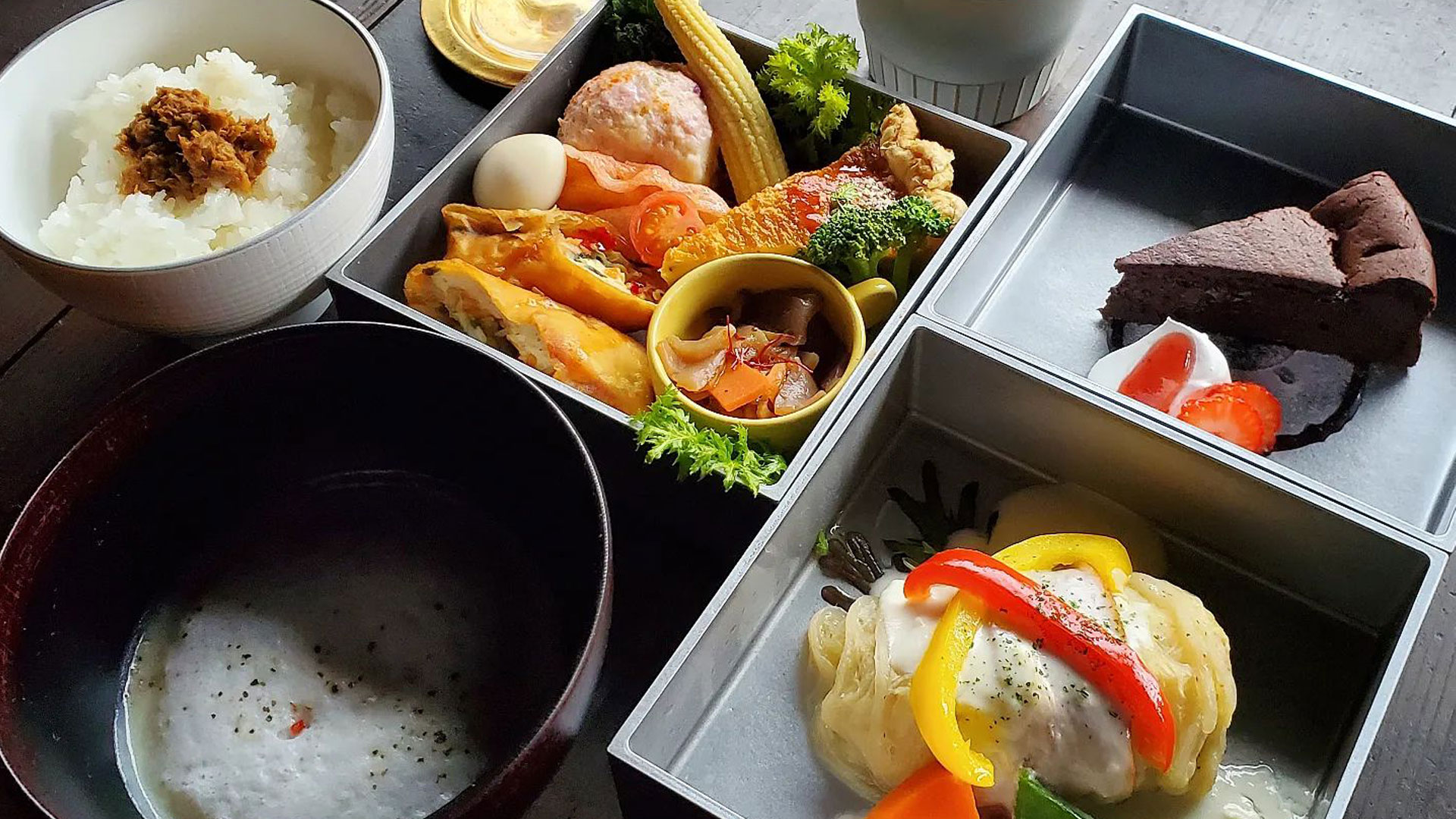 明日香村の地元の食材のランチ